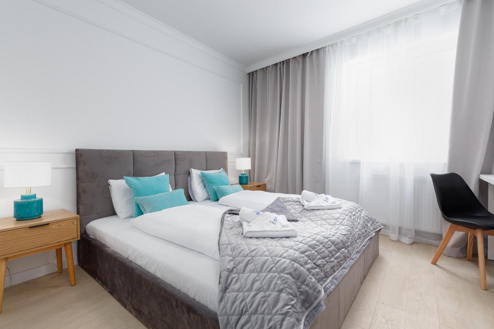 Plac Slowianski Apartments With Balcony Swinoujscie Center By Noclegi Renters Exterior photo